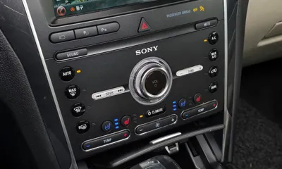 Ford Explorer 2019, 70388 км, за 12406.46 USD - фото 18