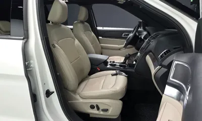 Ford Explorer 2019, 70388 км, за 12406.46 USD - фото 26