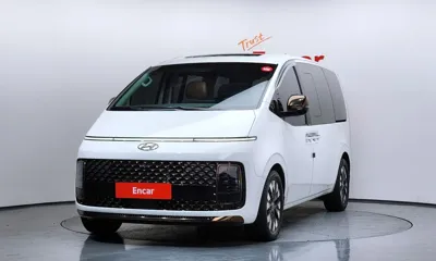 Hyundai Staria · 2022 год