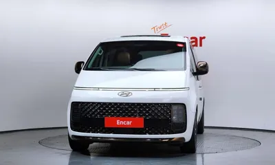 Hyundai Staria 2022, 38883 км, за 24944.2 USD