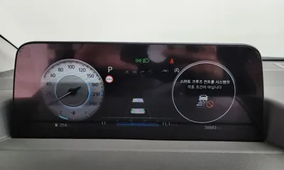Hyundai Staria 2022, 38883 км, за 24944.2 USD - фото 8