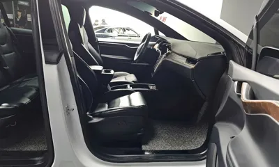 Tesla Model X 2020, 64460 км, за 49547.4 USD - фото 11