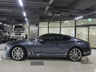 Bentley Continental 2020, 36600 км, за 129456.27 USD
