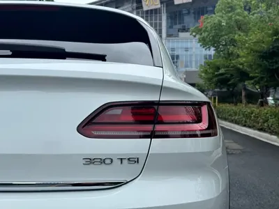 Volkswagen CC 2022, 30000 км, за 18076.98 USD - фото 23