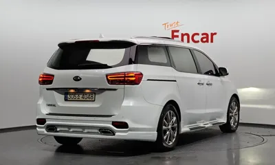 Kia Canival 2020, 73855 км, за 15798.53 USD
