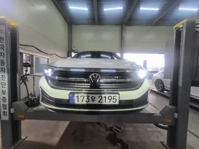 Volkswagen Jetta · 2024 год
