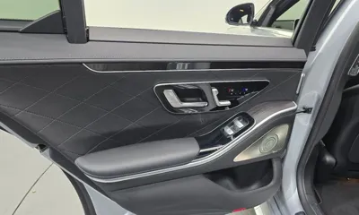 Mercedes-Benz S-Class 2021, 109297 км, за 44288.77 USD - фото 25