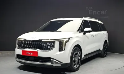 Kia Canival · 2025 год