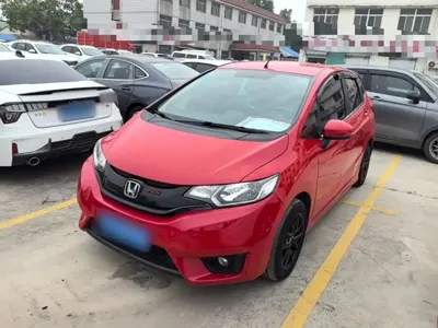 Honda Fit 2014, 88699 км, за 3737.42 USD