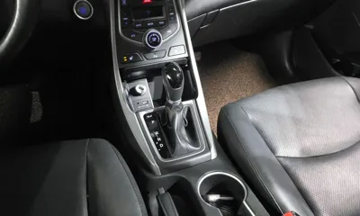 Hyundai Avante 2015, 76725 км, за 4748.9 USD - фото 9