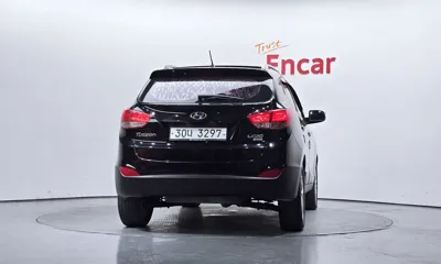 Hyundai Tucson 2010, 140682 км, за 2930.26 USD