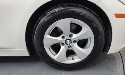 BMW 3-Series 2014, 160981 км, за 4294.68 USD