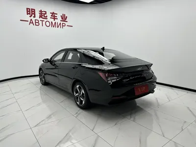 Hyundai Elantra 2022, 28000 км, за 14283.72 USD - фото 8