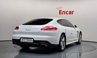 Porsche Panamera 2015, 136003 км, за 16588.62 USD