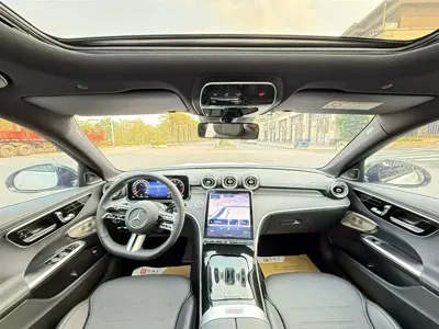 Mercedes-Benz C-Class 2023, 67000 км, за 29496.92 USD - фото 6