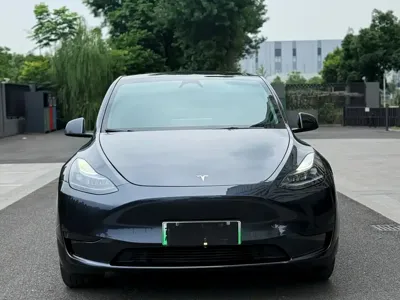 Tesla Model Y 2024, 9800 км, за 22071.91 USD