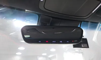 Genesis G70 2019, 44932 км, за 17854.8 USD - фото 31
