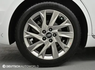 Hyundai Grandeur 2022, 44730 км, за 20217.93 USD - фото 19