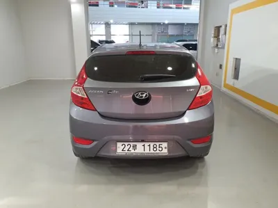 Hyundai Accent 2014, 192367 км, за 2605.86 USD