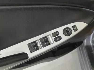 Hyundai Accent 2014, 192367 км, за 2605.86 USD - фото 9