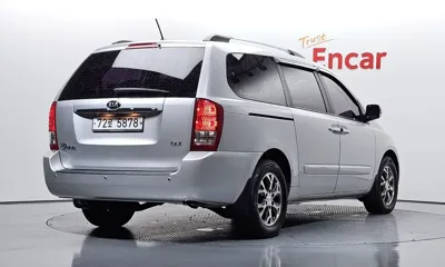 Kia Canival 2014, 157691 км, за 3452.77 USD