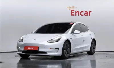 Tesla Model 3 · 2020 год