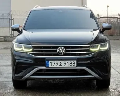 Volkswagen Tiguan 2023, 39200 км, за 18314.3 USD
