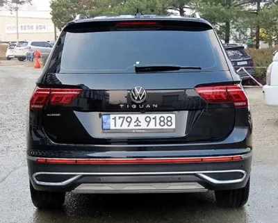 Volkswagen Tiguan 2023, 39200 км, за 18314.3 USD