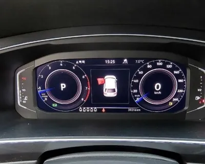 Volkswagen Tiguan 2023, 39200 км, за 18167.6 USD - фото 7