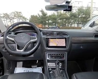Volkswagen Tiguan 2023, 39200 км, за 18167.6 USD - фото 9