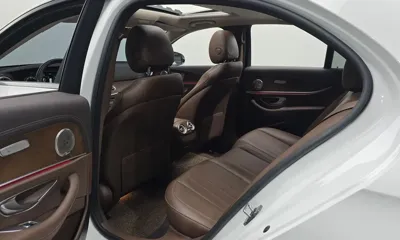 Mercedes-Benz E-Class 2019, 95607 км, за 16635.24 USD - фото 11
