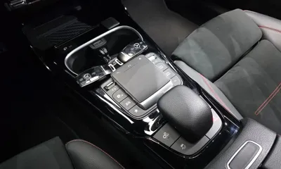 Mercedes-Benz A-Class 2023, 46738 км, за 25928.84 USD - фото 20