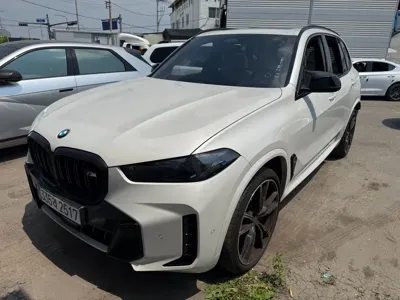 BMW X5 2025, 25894 км, за 82053.3 USD