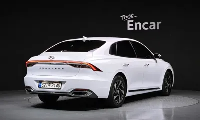 Hyundai Grandeur 2022, 53665 км, за 17915.32 USD