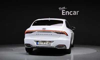 Hyundai Grandeur 2022, 53665 км, за 17915.32 USD