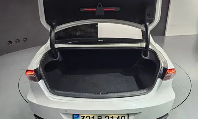 Hyundai Grandeur 2022, 53665 км, за 17915.32 USD - фото 32