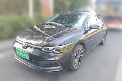 Volkswagen Golf · 2021 год