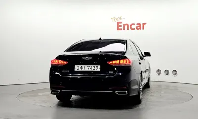 Hyundai Genesis 2015, 158704 км, за 5860.52 USD