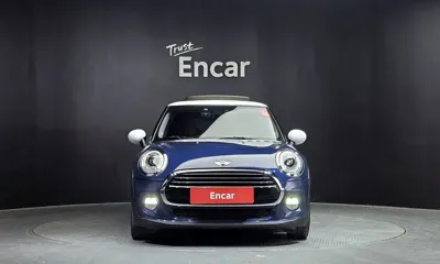 MINI Cooper 2016, 107427 км, за 4558.97 USD