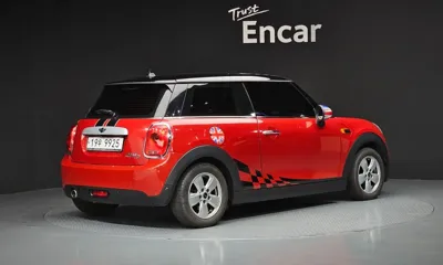 MINI Cooper 2015, 87589 км, за 3627.35 USD
