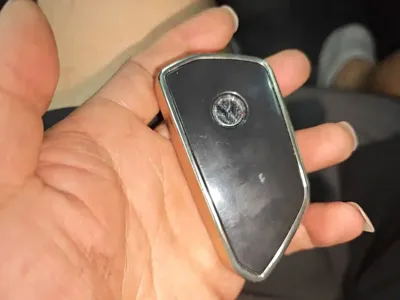 Volkswagen ID.3 2023, 52900 км, за 11566.39 USD - фото 9