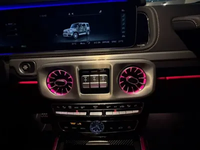 Mercedes-Benz G-Class 2023, 2511 км, за 162866.54 USD - фото 20