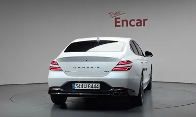 Genesis G70 2021, 45030 км, за 20021.01 USD