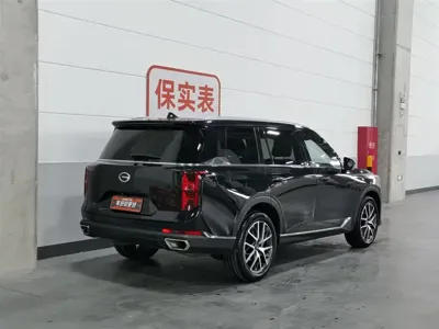GAC Motor Trumpchi GS8 2023, 39100 км, за 13820.73 USD