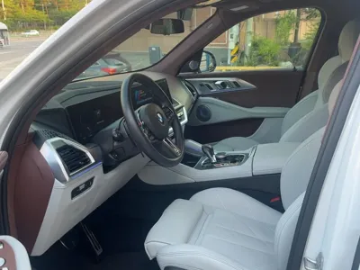 BMW XM 2023, 27000 км, за 87304.71 USD - фото 8