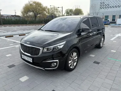 Kia Canival · 2015 год