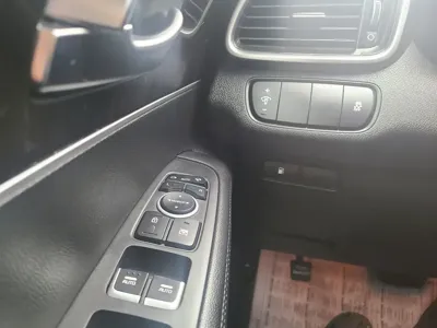 Kia Sorento 2016, 153759 км, за 7201.85 USD - фото 16