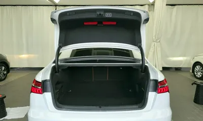 Audi A6 2020, 89867 км, за 16865.27 USD - фото 20