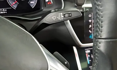 Audi A6 2020, 89867 км, за 16865.27 USD - фото 27