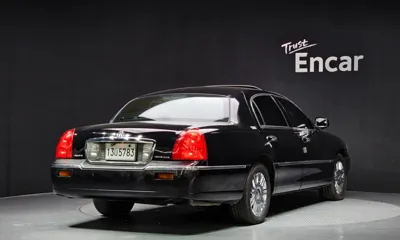 Lincoln Town Car 2007, 214873 км, за 2561.74 USD